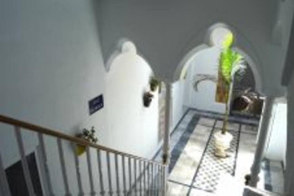Apartamento Veedor 19 Dias Y Muchas Noches Cádiz Exterior foto