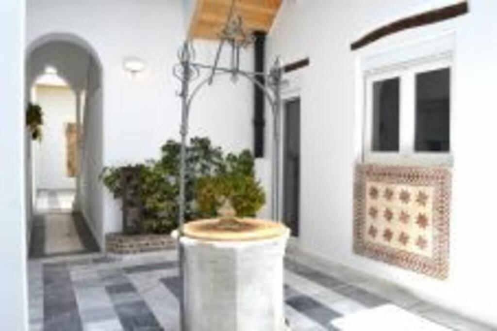 Apartamento Veedor 19 Dias Y Muchas Noches Cádiz Exterior foto